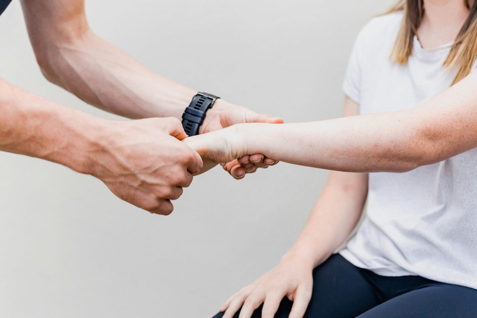 sincerely-media-qzmPDJJOz4c-unsplash-mouse-wrist
